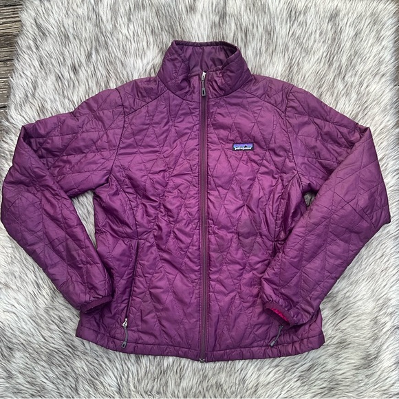 Patagonia Jackets & Blazers - Patagonia lightweight jacket full zip.women’s size M color guinda.